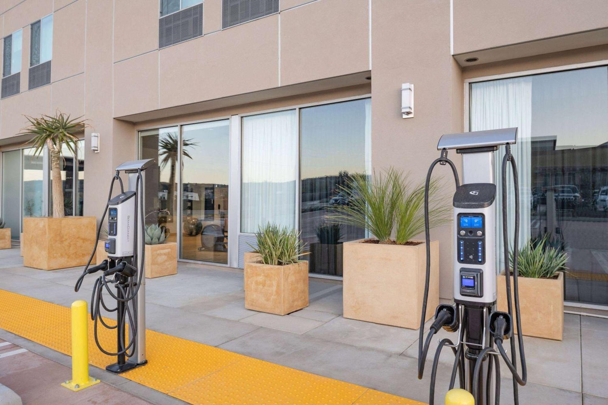 La Quinta Inn & Suites By Wyndham Yucaipa Exterior foto